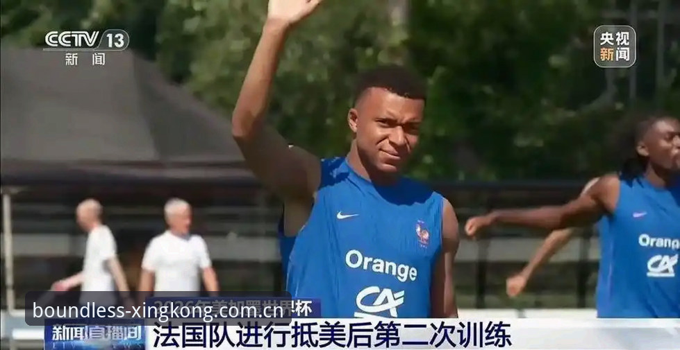 星空官方下载地址 资深用户复盘:登贝莱“训话”姆巴佩,这件事藏着法国队的真实底牌
